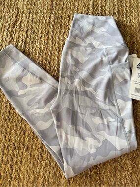 RBX Women’s Gray Camo Leggings High Waisted Ankle Length Size Small NWT $68.00